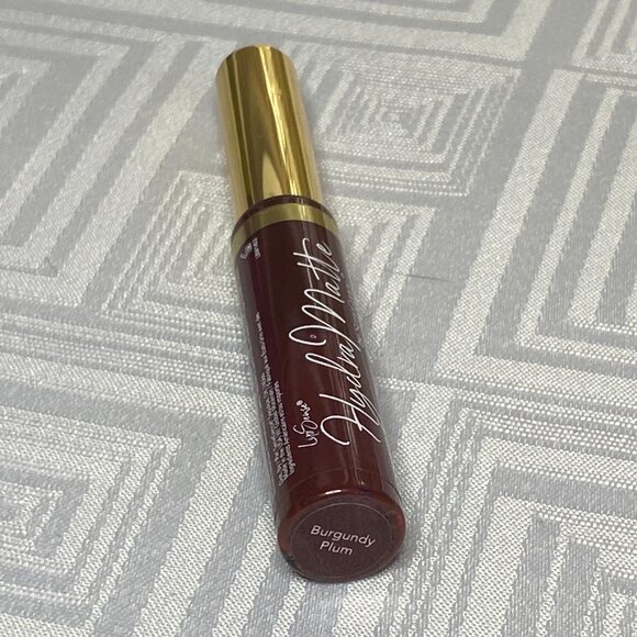 Burgundy Plum LipSense Cream (formerly HydraMatte) - Picture 4 of 5